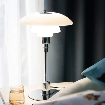 Украшенная антикварными настольными лампами Nordic PH5 датская дизайнерская лампа класса люкс в винтажном стиле Баухауз спальня в стиле ins с небольшим изголовьем кровати